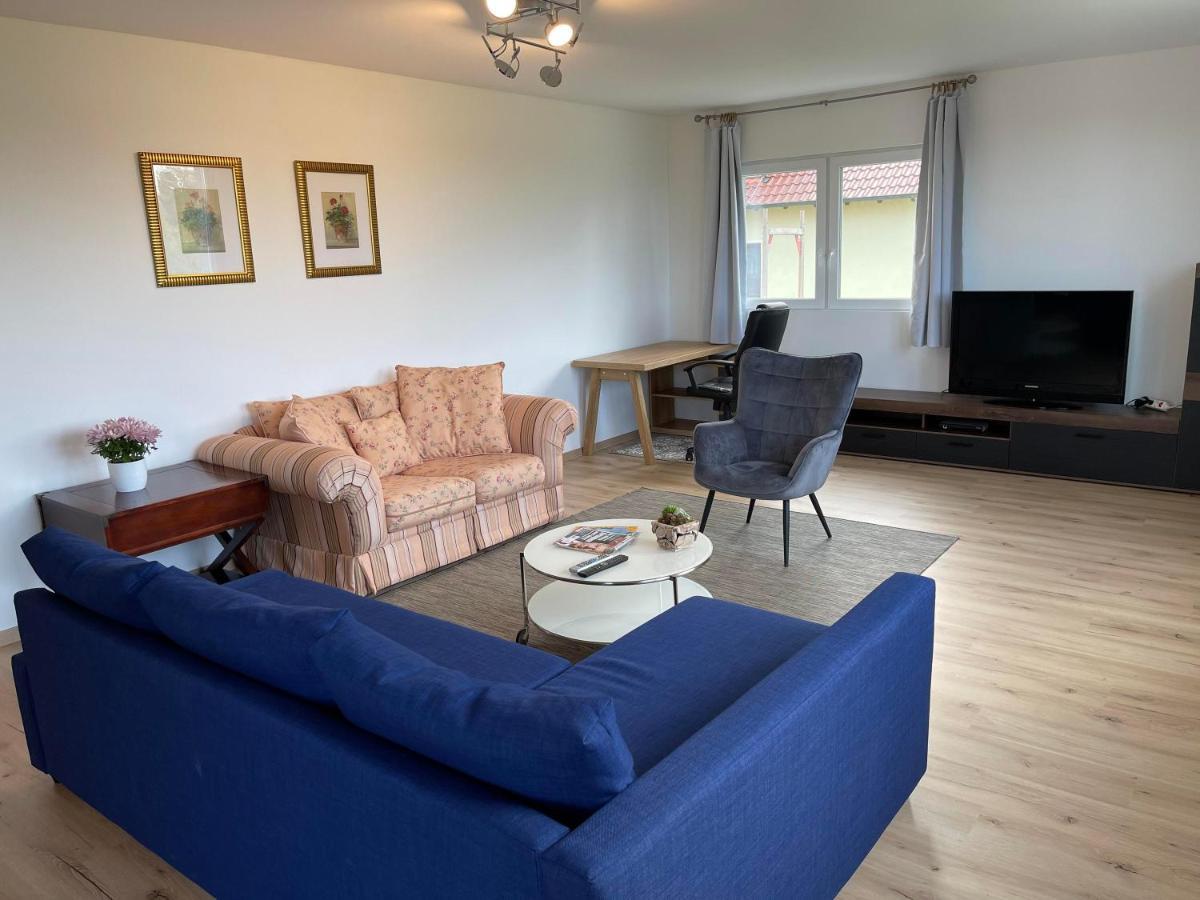 Promedklinik Apartment 1 Volkach Bagian luar foto